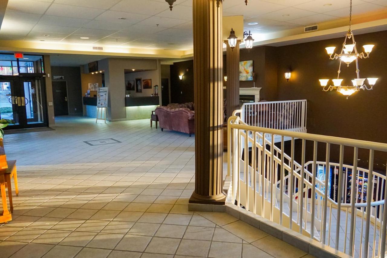 Chateau Logue Hotel Maniwaki Luaran gambar