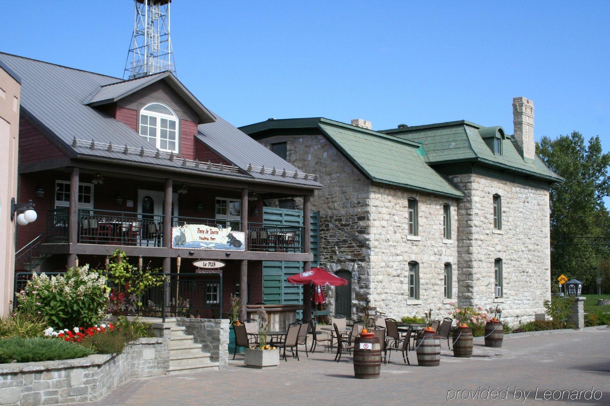 Chateau Logue Hotel Maniwaki Luaran gambar