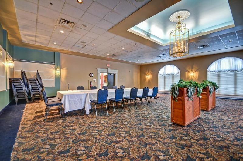 Chateau Logue Hotel Maniwaki Luaran gambar
