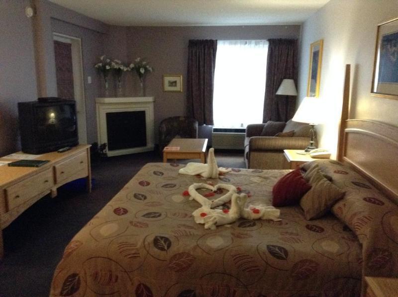 Chateau Logue Hotel Maniwaki Luaran gambar